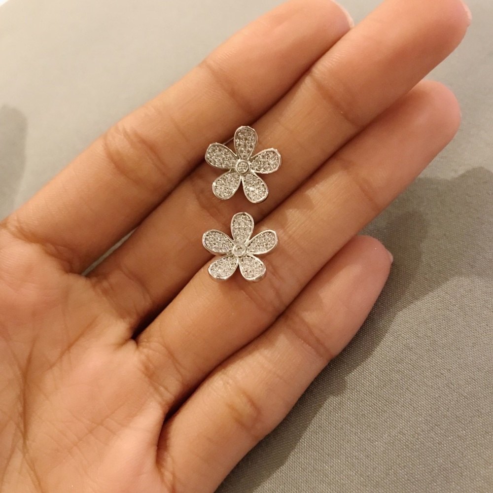 Silver Flower Studs
